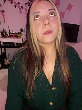 Snapshot of _ivyginger chatting on 02-19-26, 09:22 ivyginger online show from 02-19-26, 09:22