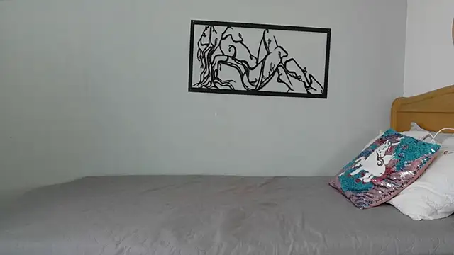 Snapshot of karina-lopez chatting on 11-06-25, 01:45 karina-lopez online show from 11-06-25, 01:45