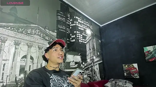 KaryBig3 online show from 03-12-25, 04:19