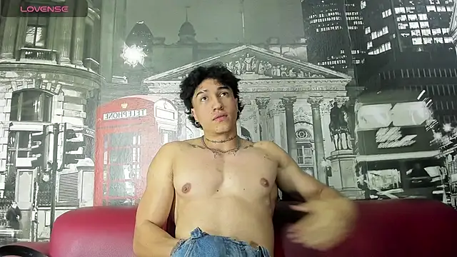 KaryBig3 online show from 03-12-25, 07:35