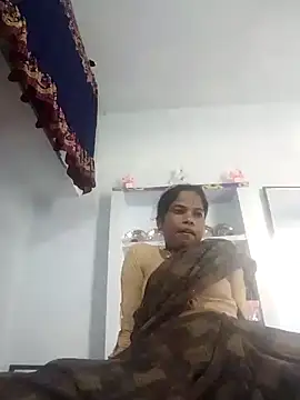 Snapshot of MEENA_ROY chatting on 02-22-25, 10:40 MEENA ROY online show from 02-22-25, 10:40