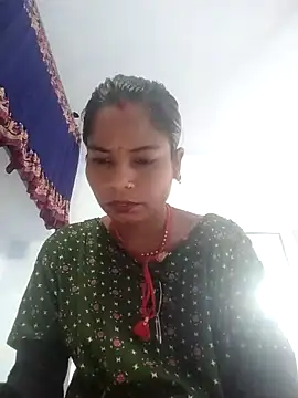 Snapshot of MEENA_ROY chatting on 02-24-25, 10:04 MEENA ROY online show from 02-24-25, 10:04