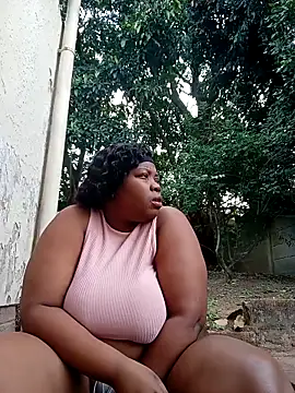 PinkMagic online show from 09-18-25, 01:35