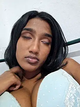 indianpink lips online show from 03-20-25, 07:58