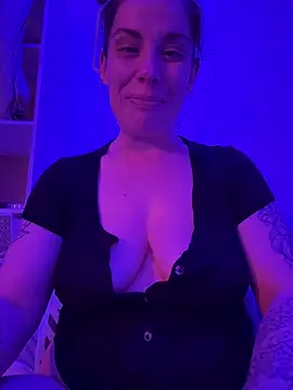 Lar0uch online show from 02-24-25, 05:20