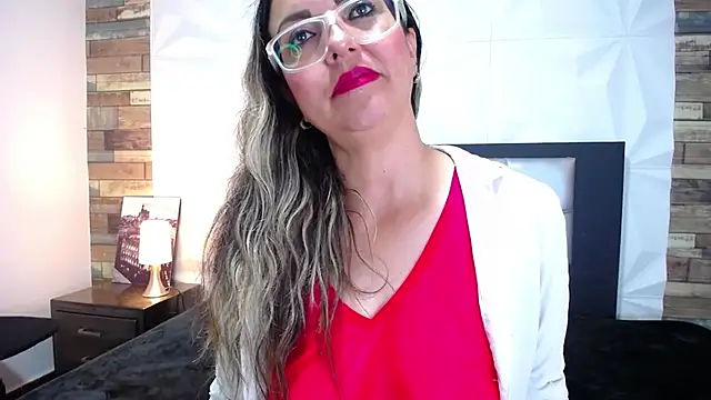 Azaahara  online show from 03-18-25, 02:04