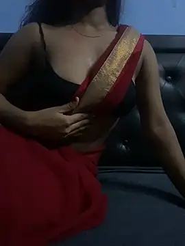 Snapshot of naughtysaraaa chatting on 03-15-25, 06:54 naughtysaraaa online show from 03-15-25, 06:54