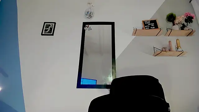 Snapshot of Aria_fitness chatting on 01-10-26, 01:46 Aria fitness online show from 01-10-26, 01:46