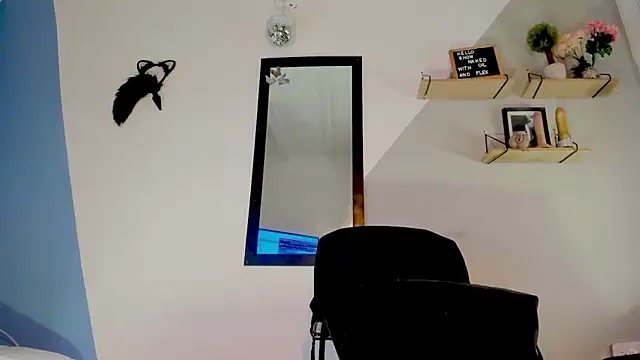 Snapshot of Aria_fitness chatting on 01-15-26, 01:05 Aria fitness online show from 01-15-26, 01:05