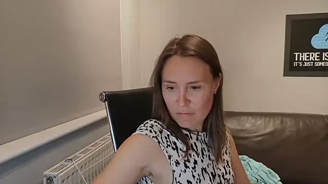 eatmypie69 online show from 06-19-26, 09:51