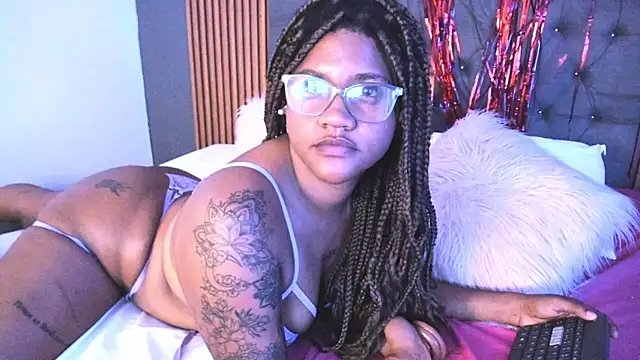 ZahraRose online show from 02-15-25, 04:01