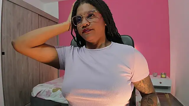 ZahraRose online show from 11-15-25, 07:10