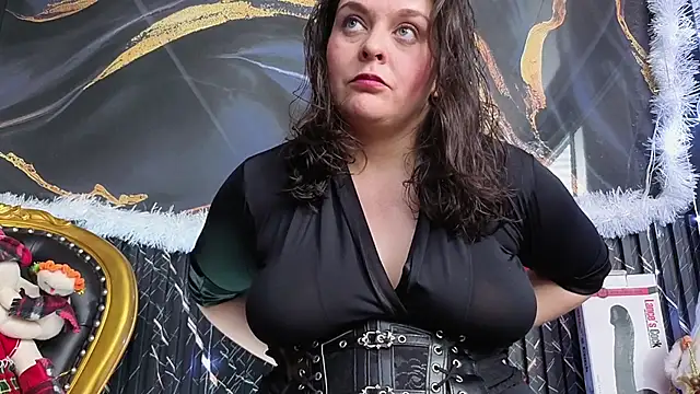 Snapshot of AmandaKovich chatting on 12-05-25, 07:32 AmandaKovich online show from 12-05-25, 07:32