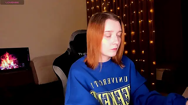 Snapshot of OnePunchGirl chatting on 02-20-25, 07:19 OnePunchGirl online show from 02-20-25, 07:19