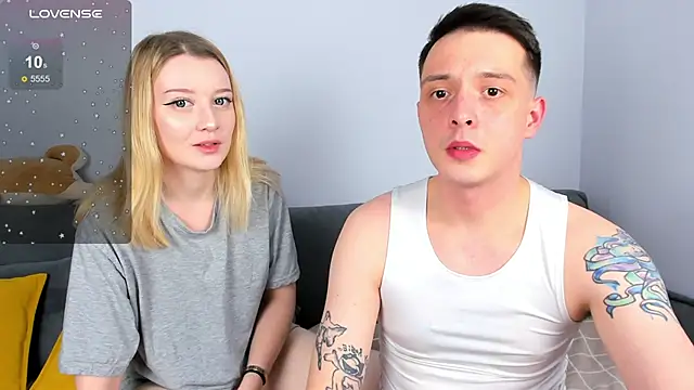 Snapshot of OnePunchGirl chatting on 09-10-25, 09:37 OnePunchGirl online show from 09-10-25, 09:37