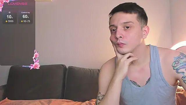 Snapshot of OnePunchGirl chatting on 09-25-25, 04:54 OnePunchGirl online show from 09-25-25, 04:54