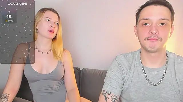 Snapshot of OnePunchGirl chatting on 10-10-25, 03:22 OnePunchGirl online show from 10-10-25, 03:22