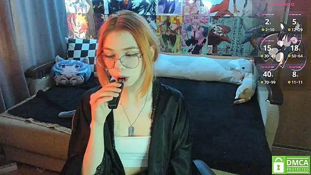 Snapshot of YumikoMori chatting on 03-22-25, 09:45 YumikoMori online show from 03-22-25, 09:45