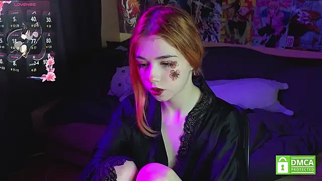 Snapshot of YumikoMori chatting on 10-07-25, 10:34 YumikoMori online show from 10-07-25, 10:34