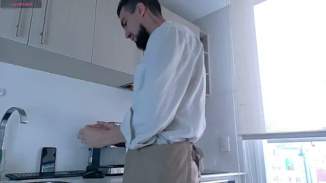 Snapshot of K_cique chatting on 09-08-25, 09:03 K cique online show from 09-08-25, 09:03