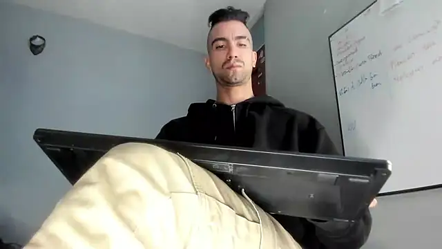 Snapshot of K_cique chatting on 09-27-25, 02:05 K cique online show from 09-27-25, 02:05