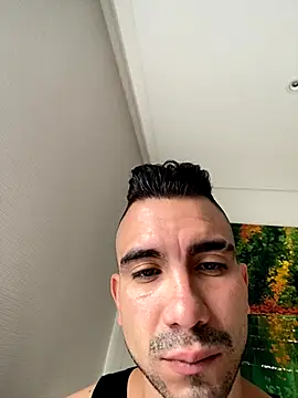 Snapshot of K_cique chatting on 09-27-25, 03:28 K cique online show from 09-27-25, 03:28