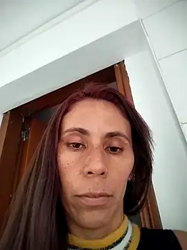 Snapshot of xime_stone chatting on 09-19-25, 04:18 xime stone online show from 09-19-25, 04:18