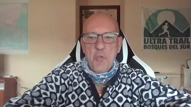 llopaco online show from 12-19-25, 01:51