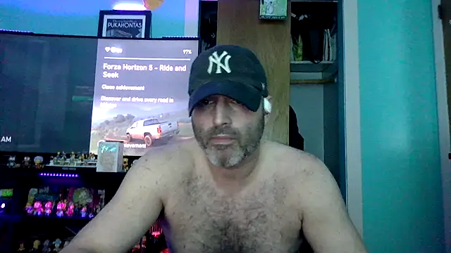 Novabear6996 online show from 09-20-25, 04:13