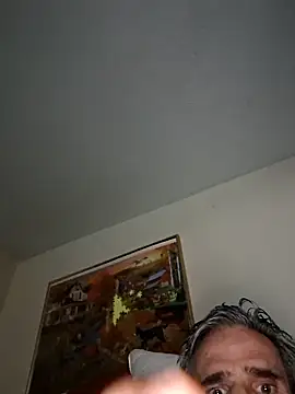 Snapshot of Billgreen69 chatting on 06-29-26, 03:24 Billgreen69 online show from 06-29-26, 03:24