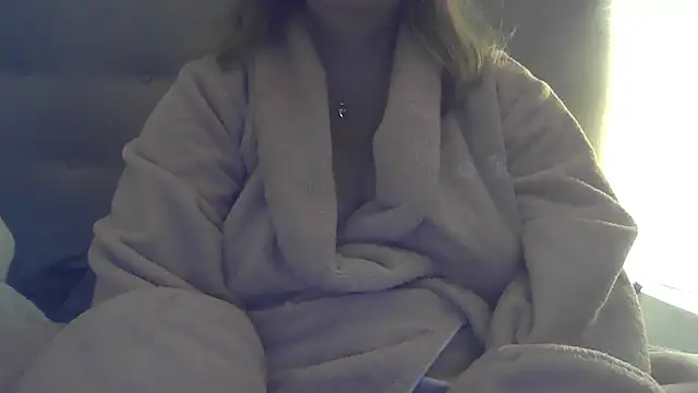 Snapshot of sizha6 chatting on 12-03-25, 11:30 sizha6 online show from 12-03-25, 11:30