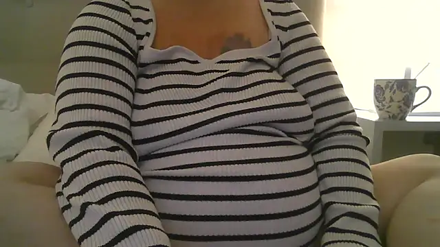 Snapshot of sizha6 chatting on 01-17-26, 07:50 sizha6 online show from 01-17-26, 07:50