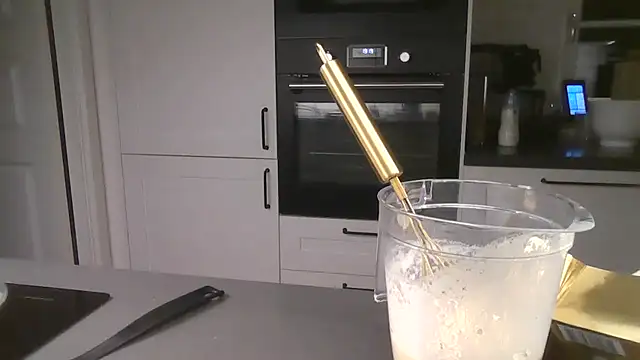 Snapshot of sizha6 chatting on 02-06-26, 06:00 sizha6 online show from 02-06-26, 06:00