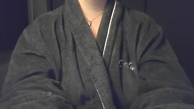 Snapshot of sizha6 chatting on 03-04-26, 07:31 sizha6 online show from 03-04-26, 07:31