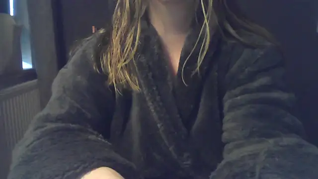 Snapshot of sizha6 chatting on 04-06-26, 05:47 sizha6 online show from 04-06-26, 05:47