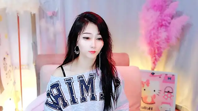 Snapshot of adelamiller chatting on 02-14-26, 12:46 adelamiller online show from 02-14-26, 12:46