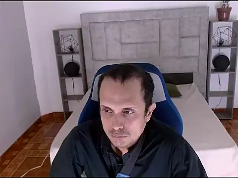 JhonTorres018 online show from 03-07-26, 03:53