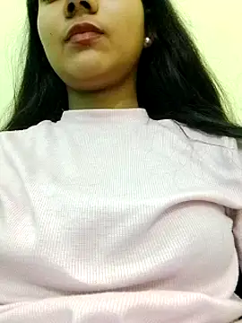 Snapshot of Aaradhna-hoy chatting on 02-28-25, 11:58 Aaradhna-hoy online show from 02-28-25, 11:58