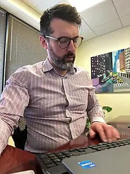 Snapshot of plaintreebull chatting on 03-02-26, 03:30 plaintreebull online show from 03-02-26, 03:30