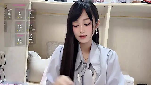 yueyue2003 online show from 06-15-26, 12:29