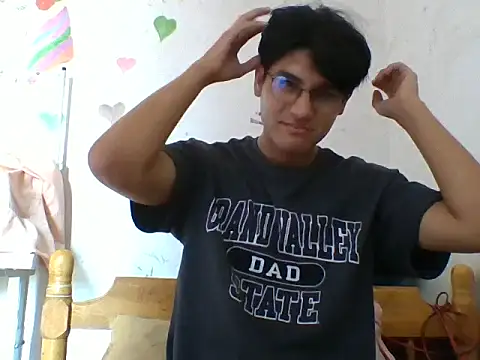 Snapshot of chico_pollaa chatting on 09-27-25, 06:35 chico pollaa online show from 09-27-25, 06:35