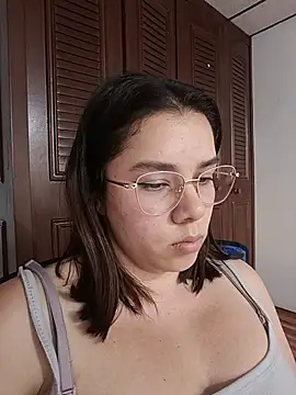 EmmaSulivan online show from 02-12-26, 11:00