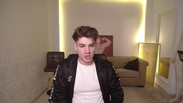 MaxKaiden online show from 03-04-25, 05:21