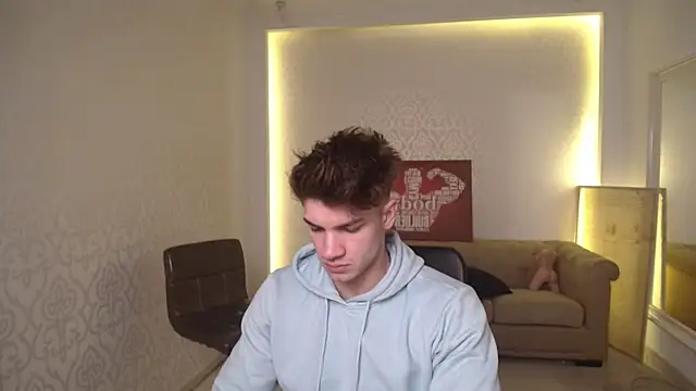 MaxKaiden online show from 03-07-25, 05:18