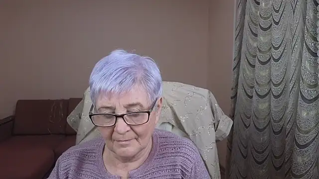 Snapshot of Sandra_Snowflake chatting on 03-12-25, 08:51 Sandra Snowflake online show from 03-12-25, 08:51