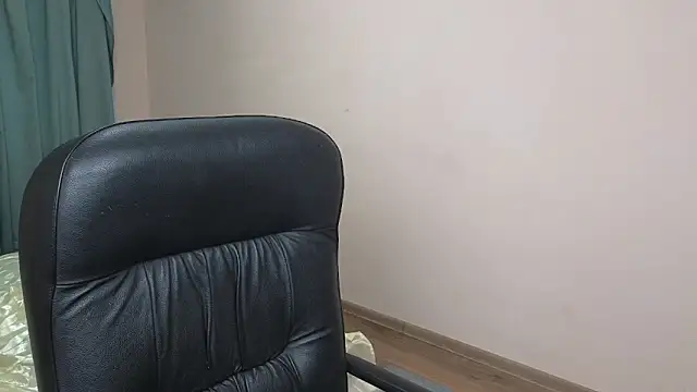 Snapshot of Sandra_Snowflake chatting on 03-14-25, 03:59 Sandra Snowflake online show from 03-14-25, 03:59