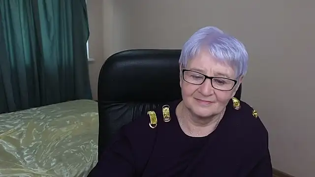 Snapshot of Sandra_Snowflake chatting on 03-14-25, 10:18 Sandra Snowflake online show from 03-14-25, 10:18