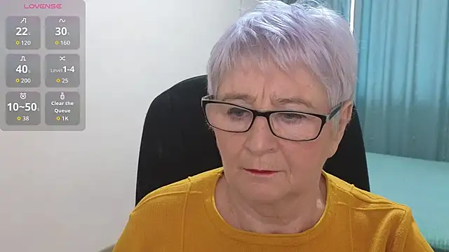 Snapshot of Sandra_Snowflake chatting on 11-22-25, 11:53 Sandra Snowflake online show from 11-22-25, 11:53