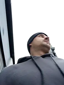 Eusuntnoulgigolo online show from 10-13-25, 05:02