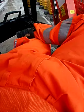 Eusuntnoulgigolo online show from 11-29-25, 11:24